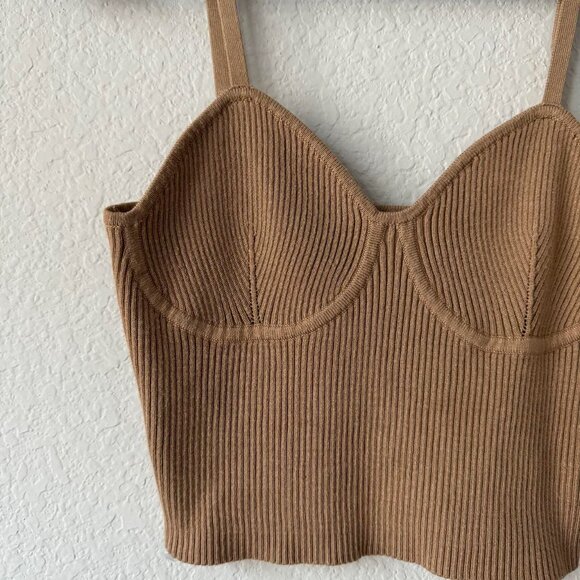 Camel brown/tan ribbed knit corset detail tank top🍸🧸🤍 - Picture 2 of 6
